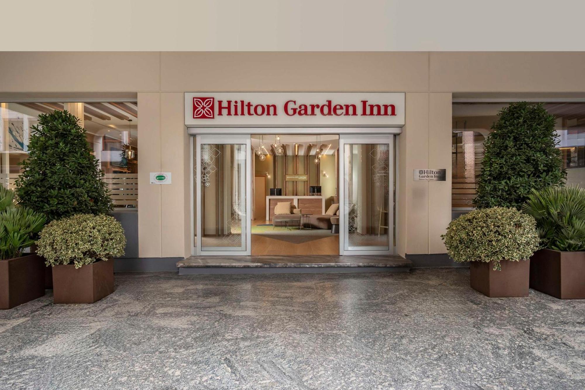 Hilton Garden Inn Padova City Centre エクステリア 写真