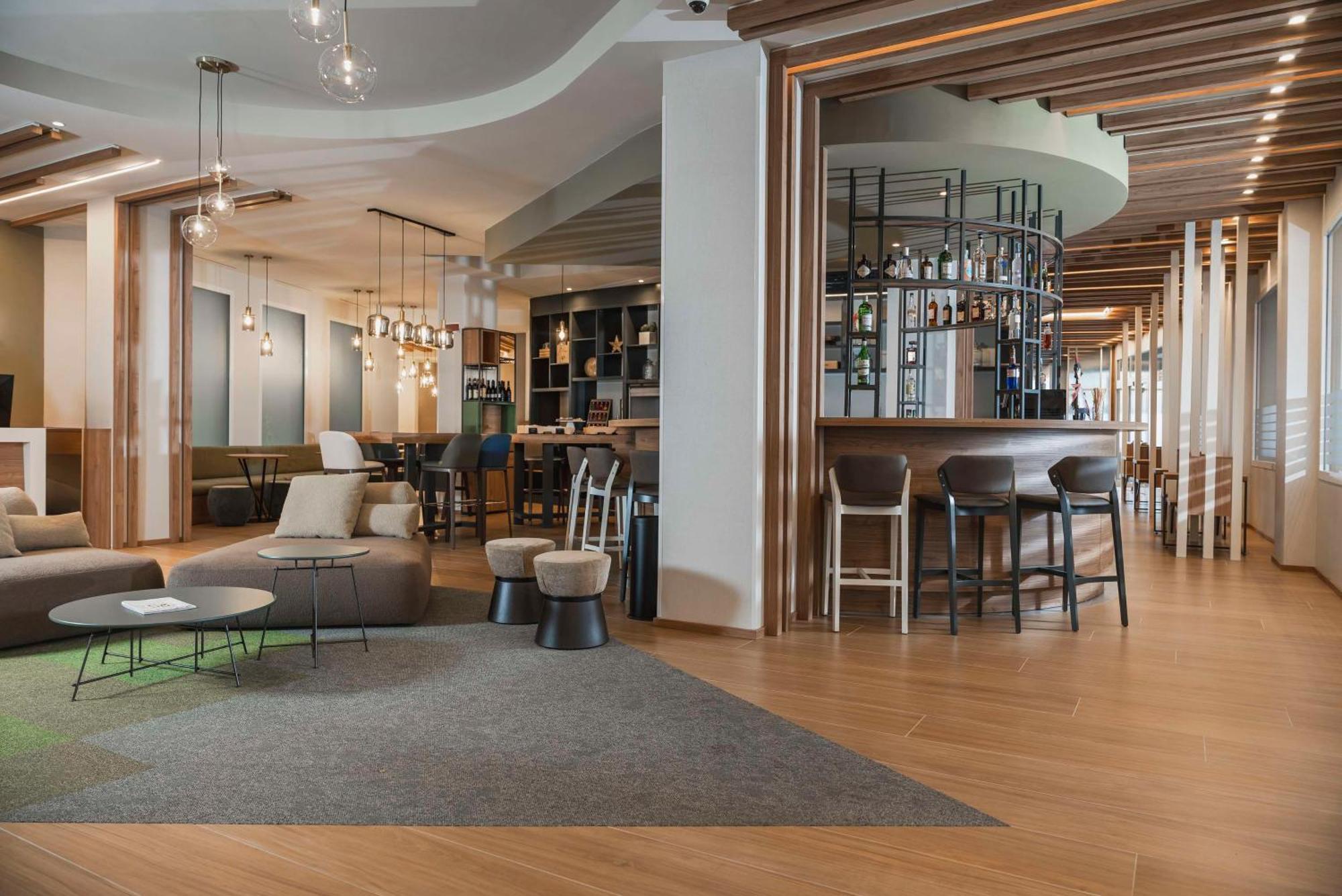 Hilton Garden Inn Padova City Centre エクステリア 写真