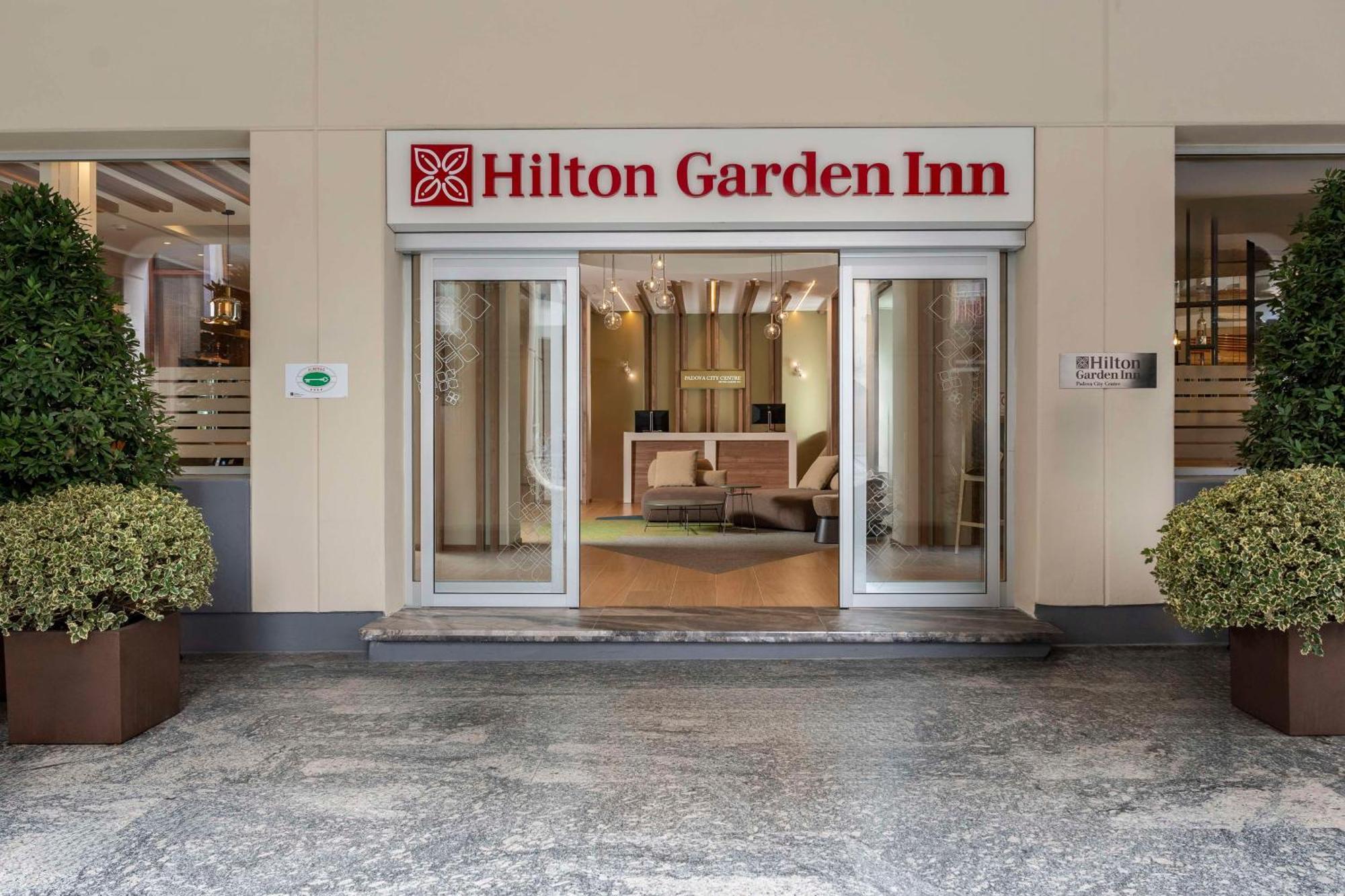 Hilton Garden Inn Padova City Centre エクステリア 写真